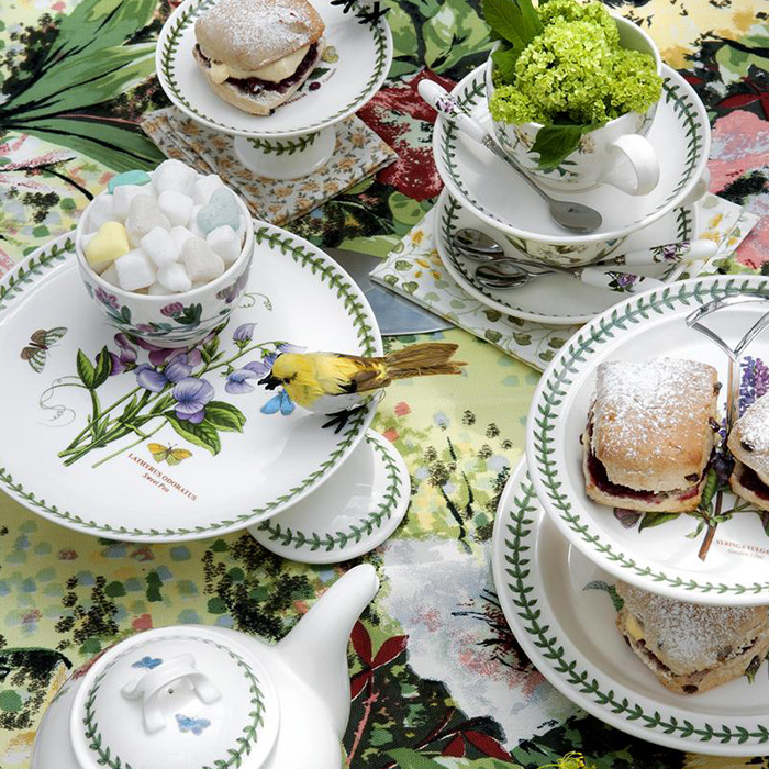 Botanic Garden Teacup and Saucer Common Vetch 0.20L 7oz. 